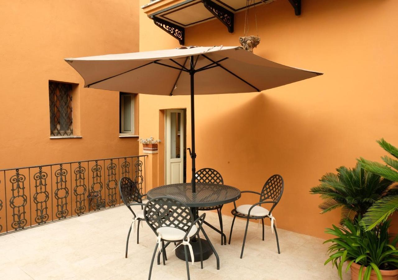 Bed and Breakfast Il Cortile Segreto San Severino Marche Exterior foto