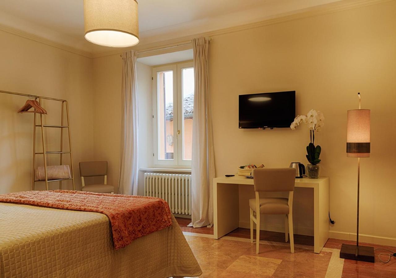 Bed and Breakfast Il Cortile Segreto San Severino Marche Exterior foto