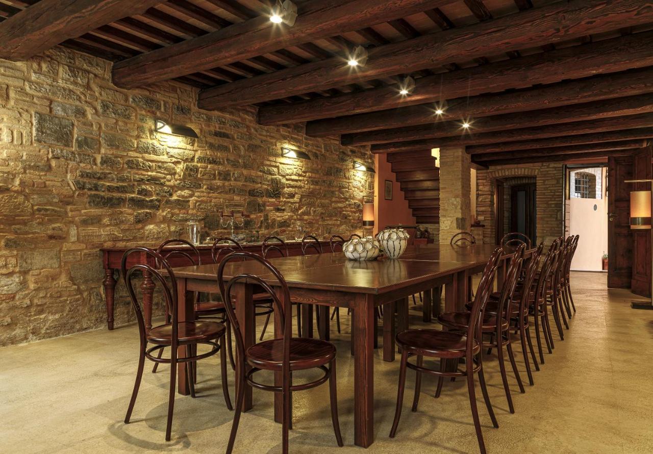 Bed and Breakfast Il Cortile Segreto San Severino Marche Exterior foto